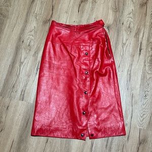 Vintage red Lillie Rubin genuine leather skirt, size 4